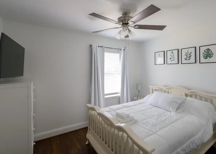 3Bed City Ranch Near Dtr